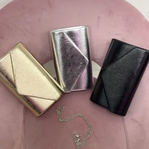 Primi Tacchi Lisbona - Pochette Borsa Donna Rigida Clip Tracolla Elegante Nero Oro Hot