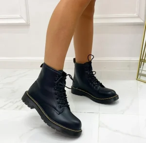 Primi Tacchi Marta - Stivaletto Donna Scarpa Lacci Casual Comodo Nero Outlet