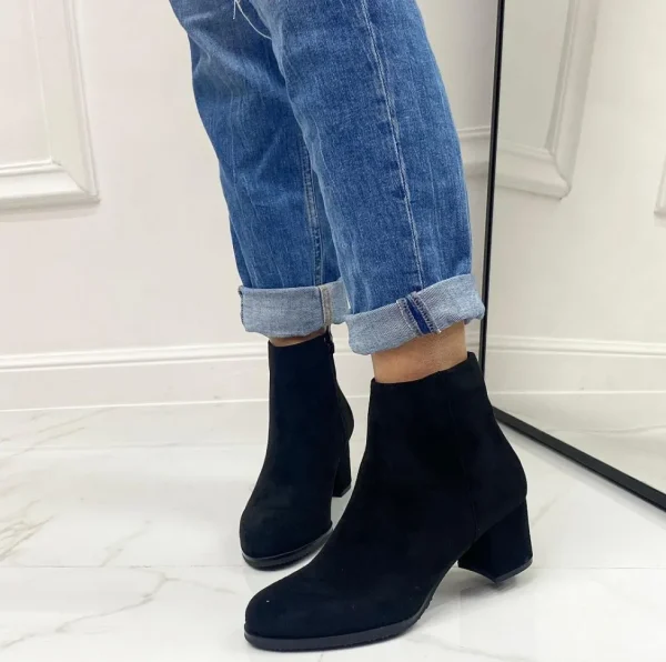 Primi Tacchi Silvie - Stivaletto Donna Punta Tacco Nero Hot