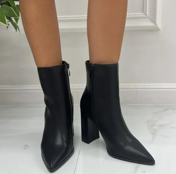 Primi Tacchi Tania - Stivaletto Donna Scarpa Tronchetto Punta Tacco Quadrato Nero New