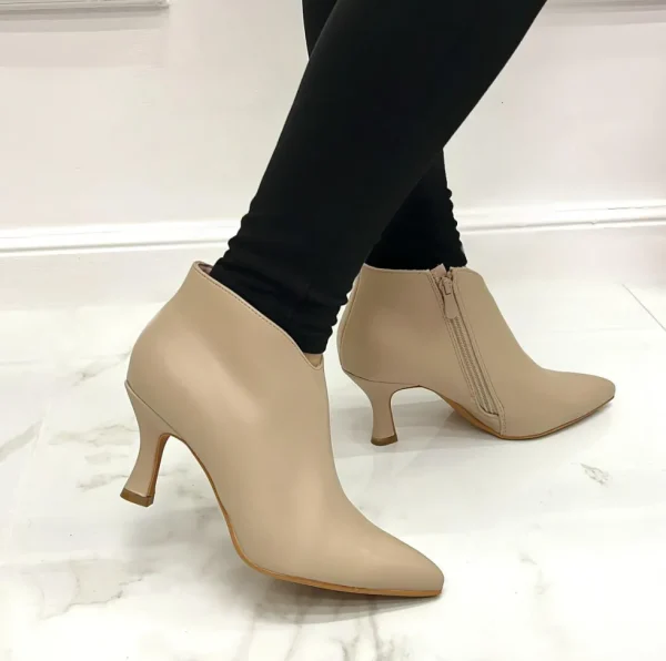 Primi Tacchi Vanda - Stivaletti Donna Tacco Basso Punta Tortora Outlet
